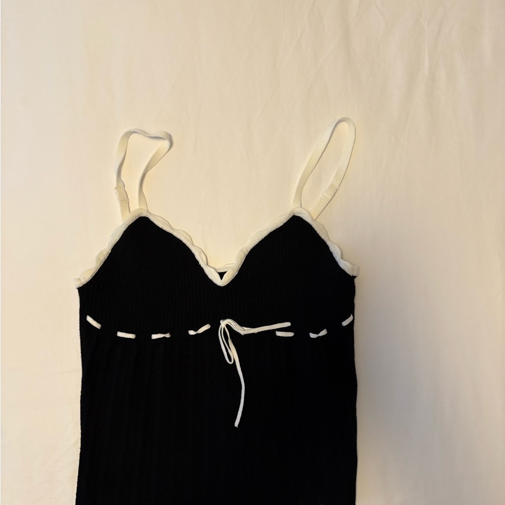 Aritzia “Soloist Top”